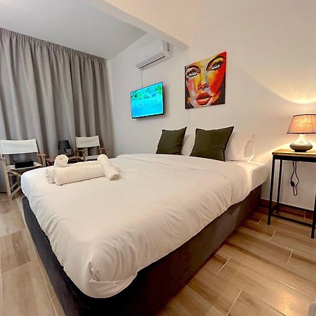 Queen Regina Suites By Platform 357 Никосия Экстерьер фото