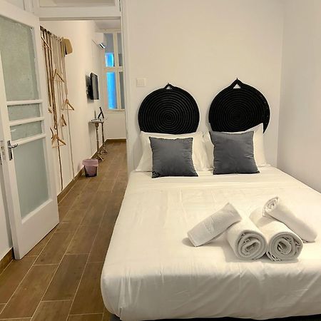 Queen Regina Suites By Platform 357 Никосия Экстерьер фото