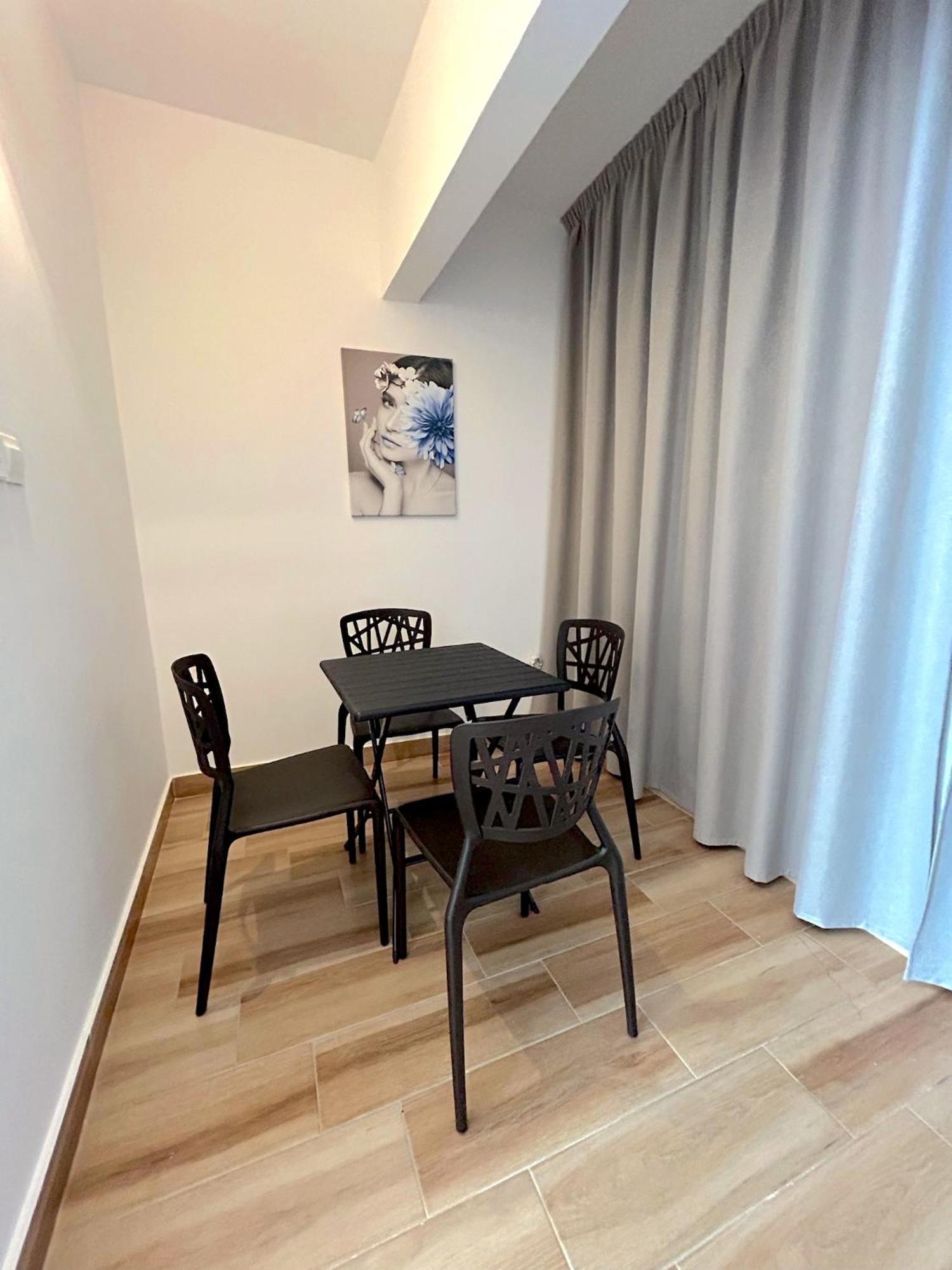 Queen Regina Suites By Platform 357 Никосия Экстерьер фото