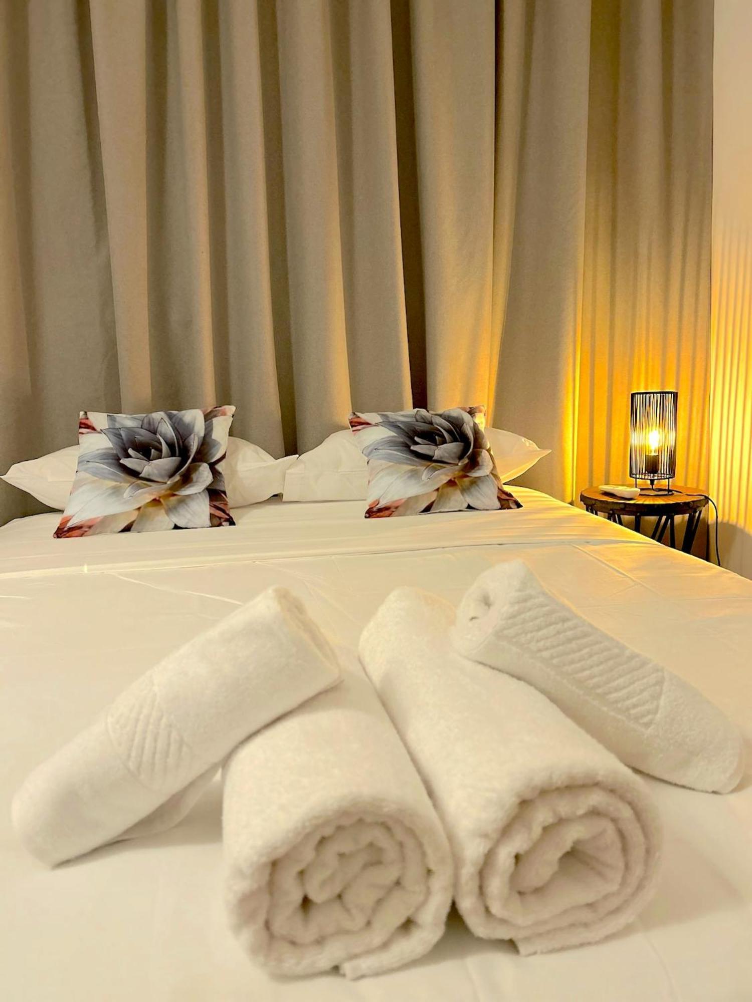 Queen Regina Suites By Platform 357 Никосия Экстерьер фото